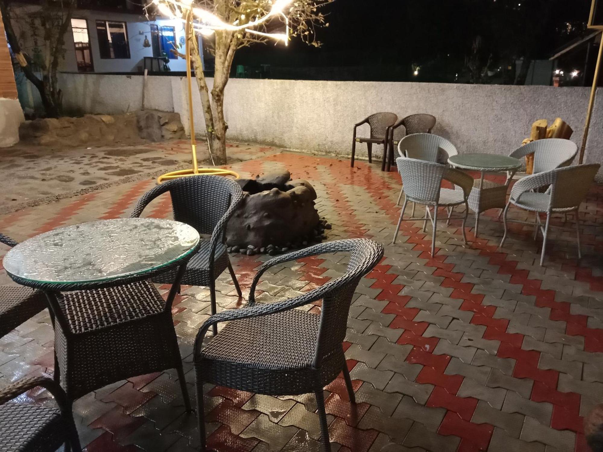 Resort Apple Flower By Manali Mall Road Εξωτερικό φωτογραφία