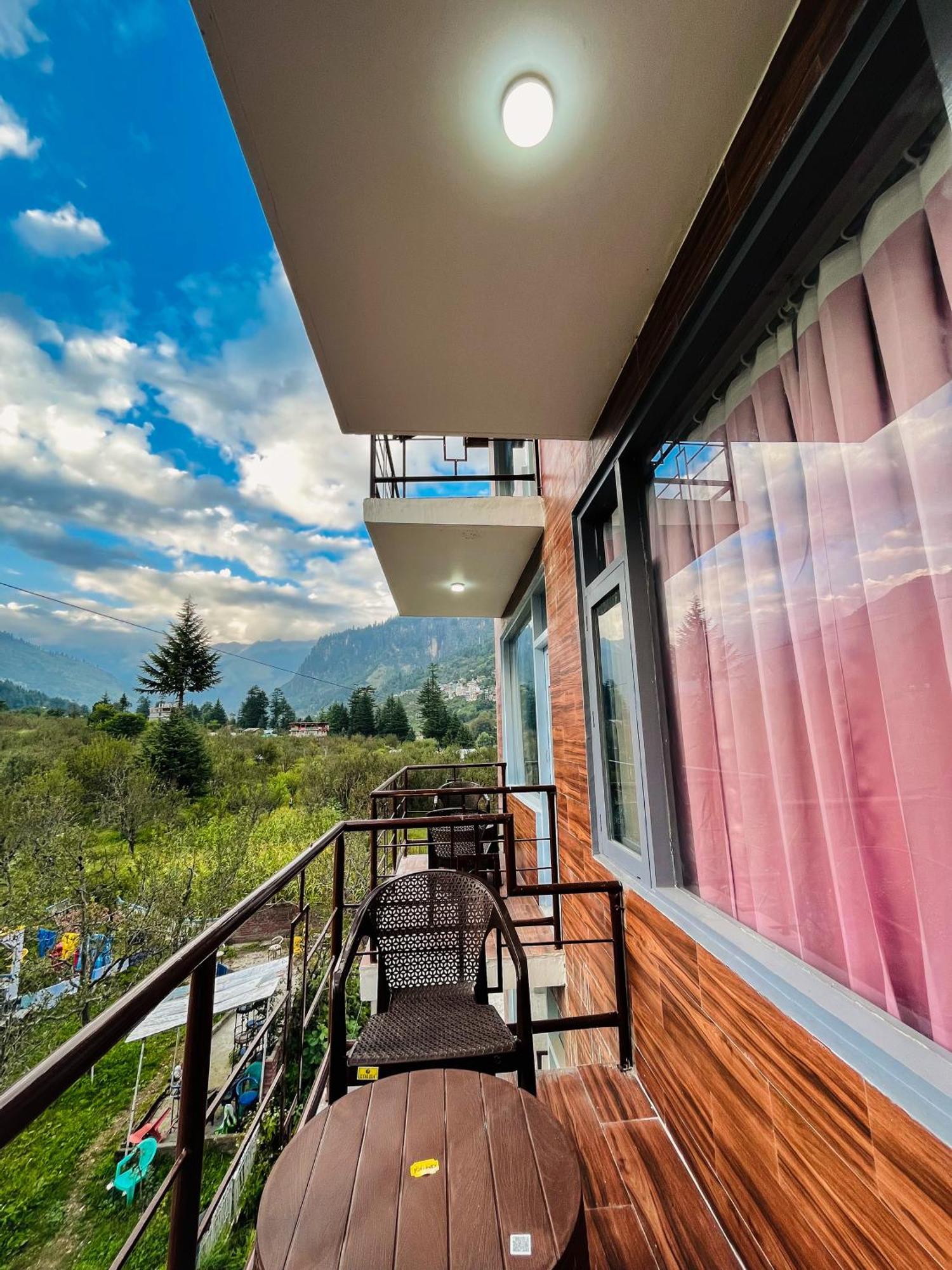Resort Apple Flower By Manali Mall Road Εξωτερικό φωτογραφία