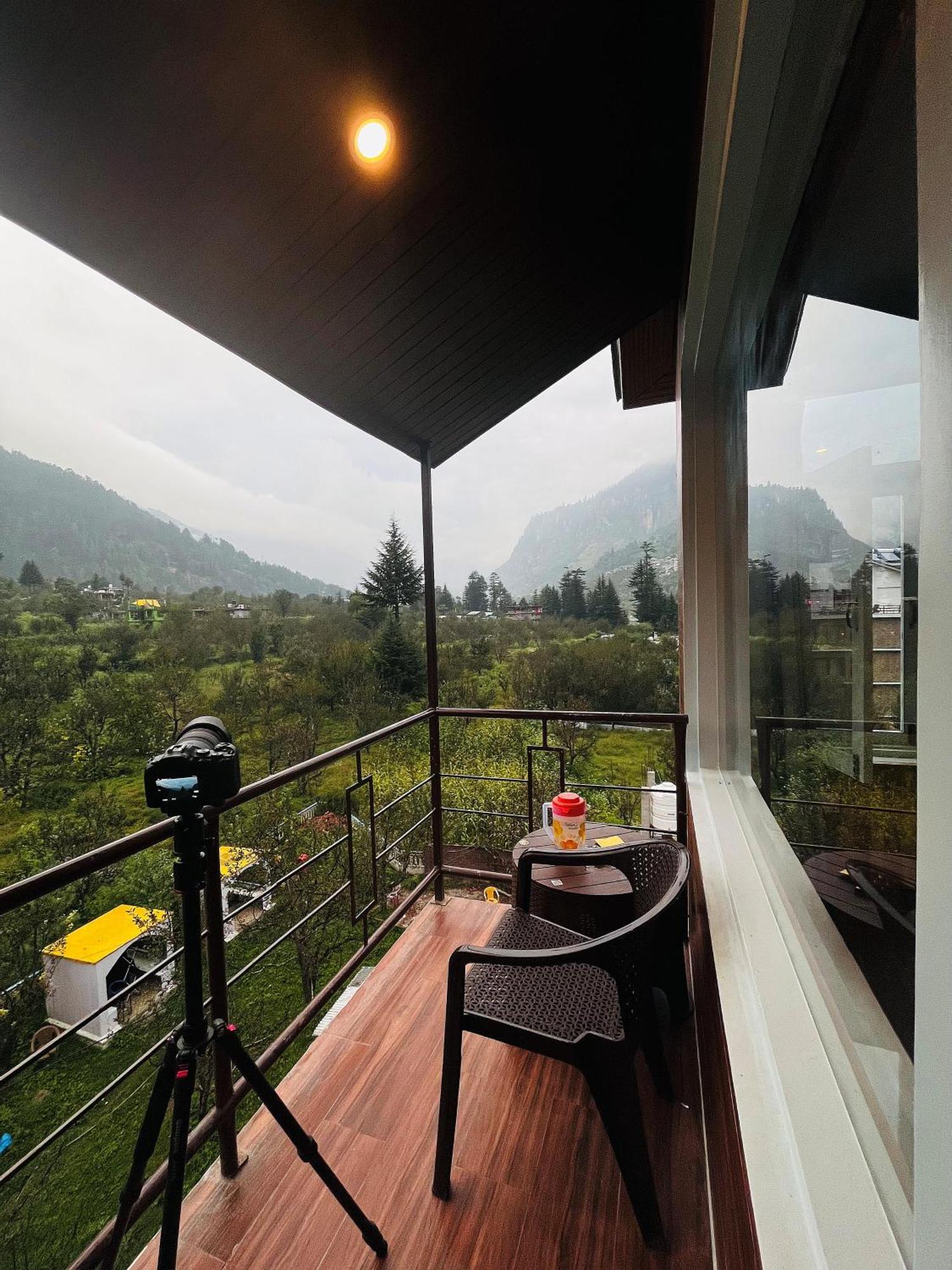 Resort Apple Flower By Manali Mall Road Εξωτερικό φωτογραφία